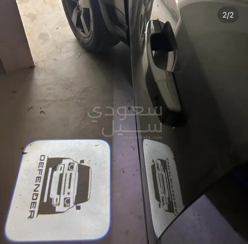 2023 لاند روفر ديفيندر 90