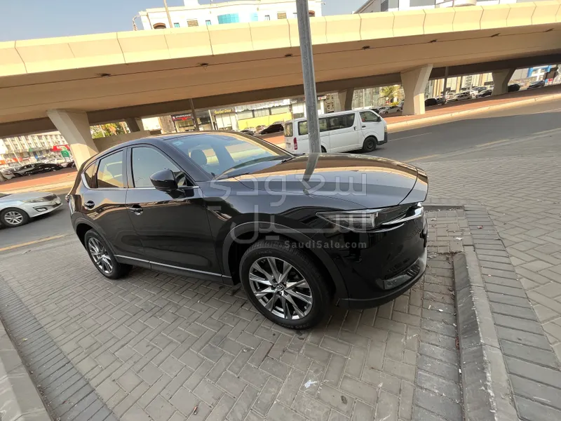 2021 مازدا سي اكس 5 سقنتشر