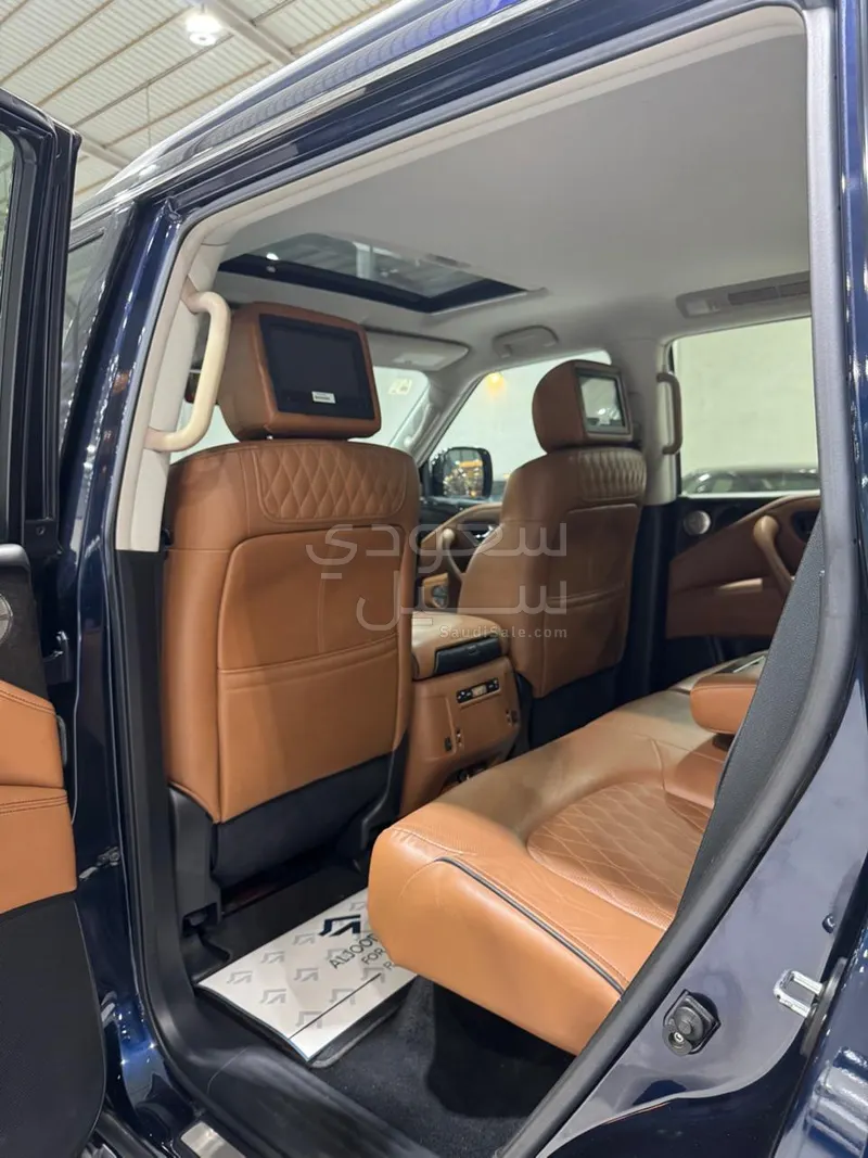 2021 انفينيتي كيو اكس 80