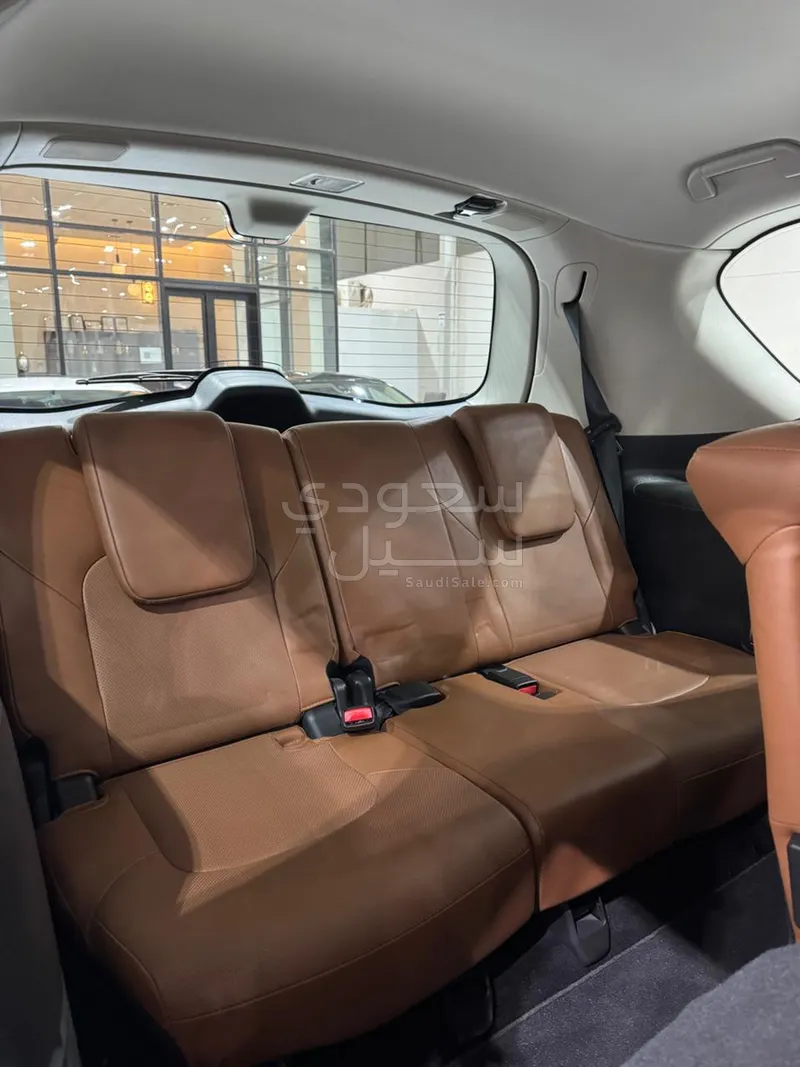 2021 انفينيتي كيو اكس 80