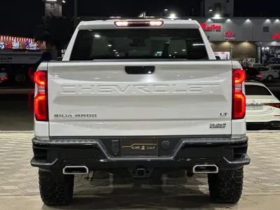 2023 شفروليه سلفرادو تريل بوس