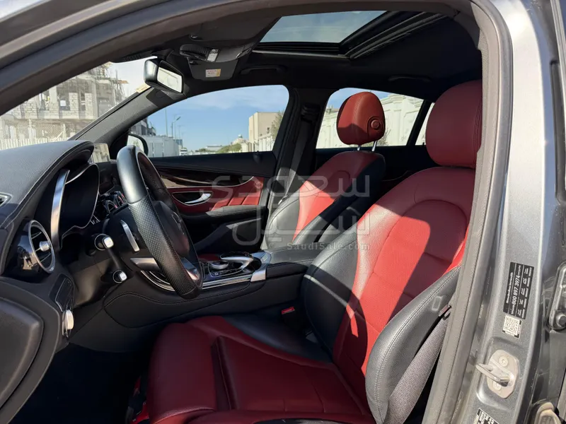 2018 مرسيدس - بنز جي إل سي 300 كوبيه