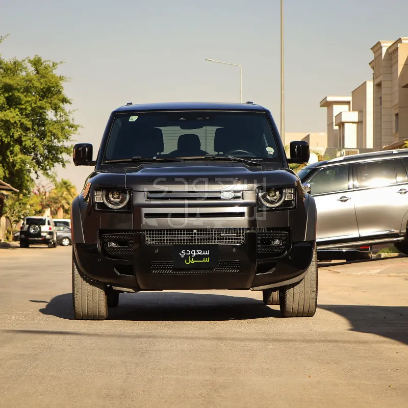 2022 لاند روفر ديفيندر اتش اس اي