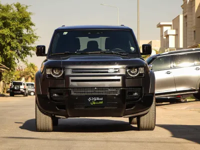 2022 لاند روفر ديفيندر اتش اس اي