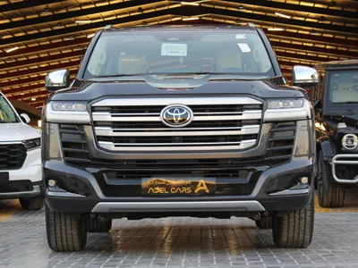 2025 تويوتا لاند كروزر في اكس ار