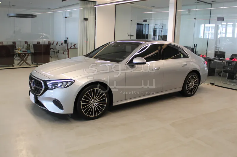 2024 مرسيدس - بنز إي 200