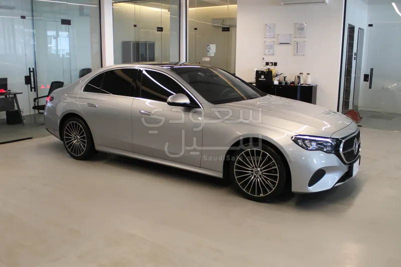 2024 مرسيدس - بنز إي 200