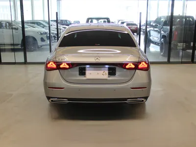 2024 مرسيدس - بنز إي 200