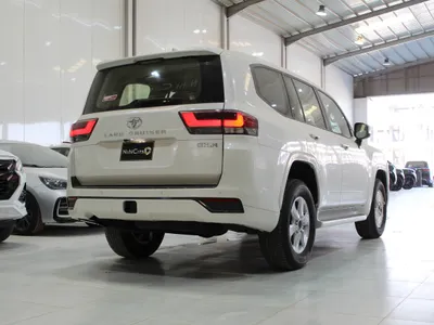 2025 تويوتا لاند كروزر جي اكس ار