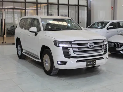 2025 تويوتا لاند كروزر جي اكس ار