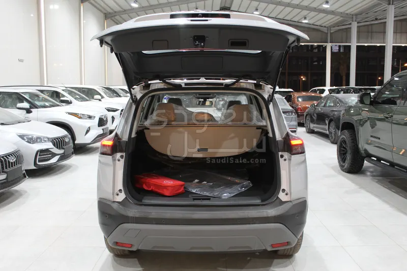 2026 نيسان اكس - ترايل