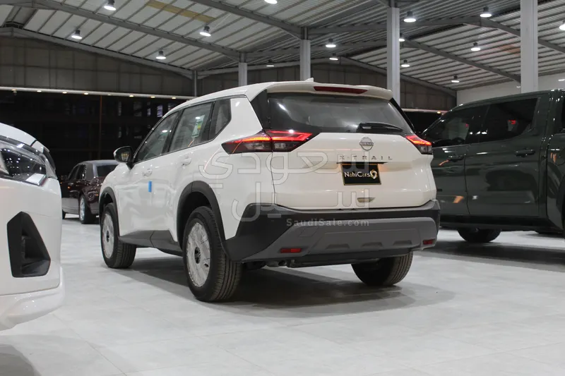 2026 نيسان اكس - ترايل