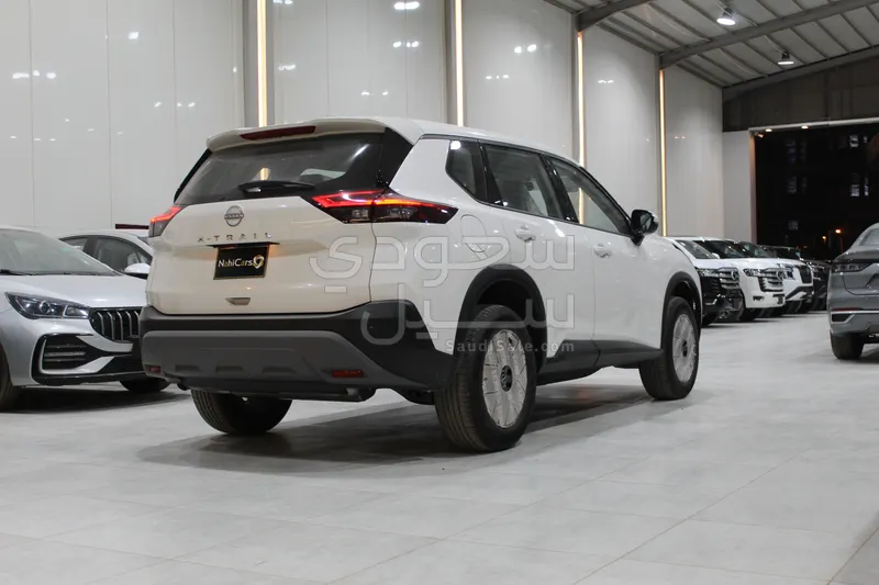 2026 نيسان اكس - ترايل