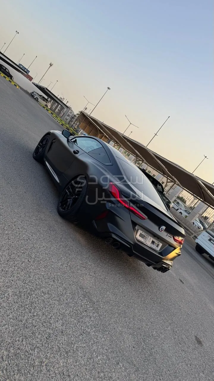 2023 بي ام دبليو الفئة ام إم 8 كومبيتيشن