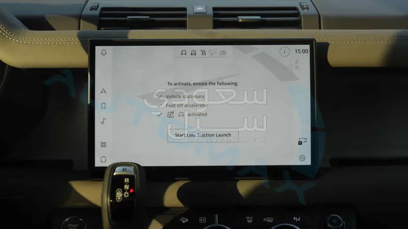 2025 لاند روفر ديفيندر اكس داينمك