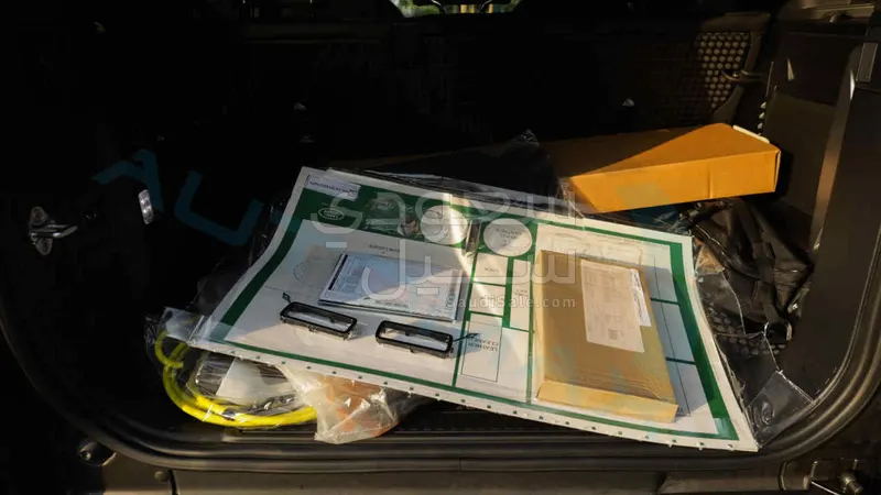 2025 لاند روفر ديفيندر اكس داينمك