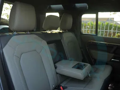 2025 لاند روفر ديفيندر اكس داينمك