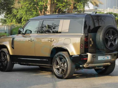 2025 لاند روفر ديفيندر اكس داينمك