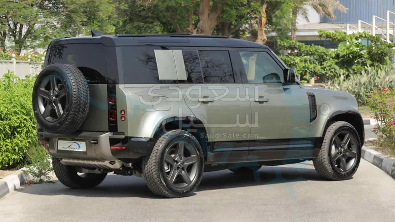 2025 لاند روفر ديفيندر اكس داينمك