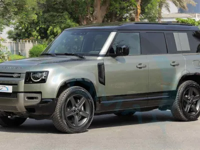 2025 لاند روفر ديفيندر اكس داينمك