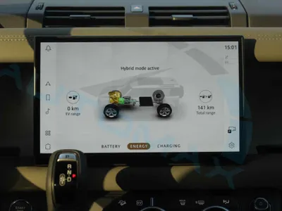 2025 لاند روفر ديفيندر اكس داينمك