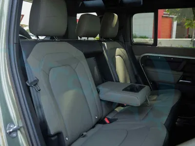 2025 لاند روفر ديفيندر اكس داينمك