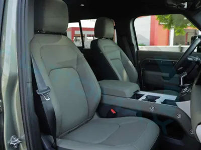 2025 لاند روفر ديفيندر اكس داينمك