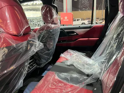 2025 لكزس إل إكس 600 إف