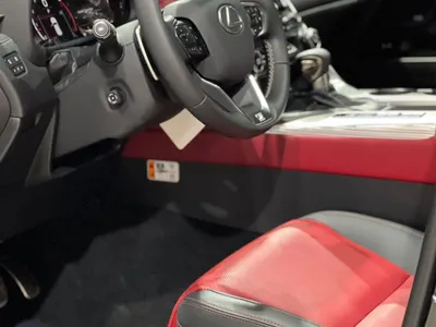 2025 لكزس إل إكس 600 إف