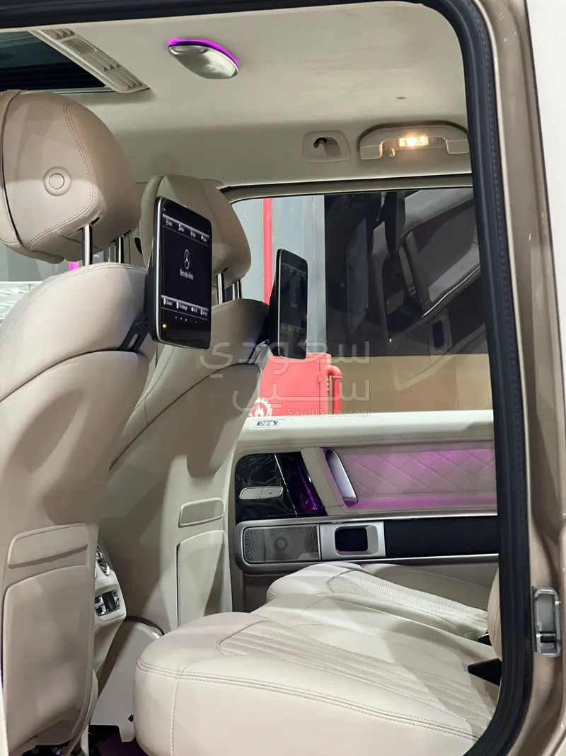 2025 مرسيدس - بنز جي 63 أي إم جي