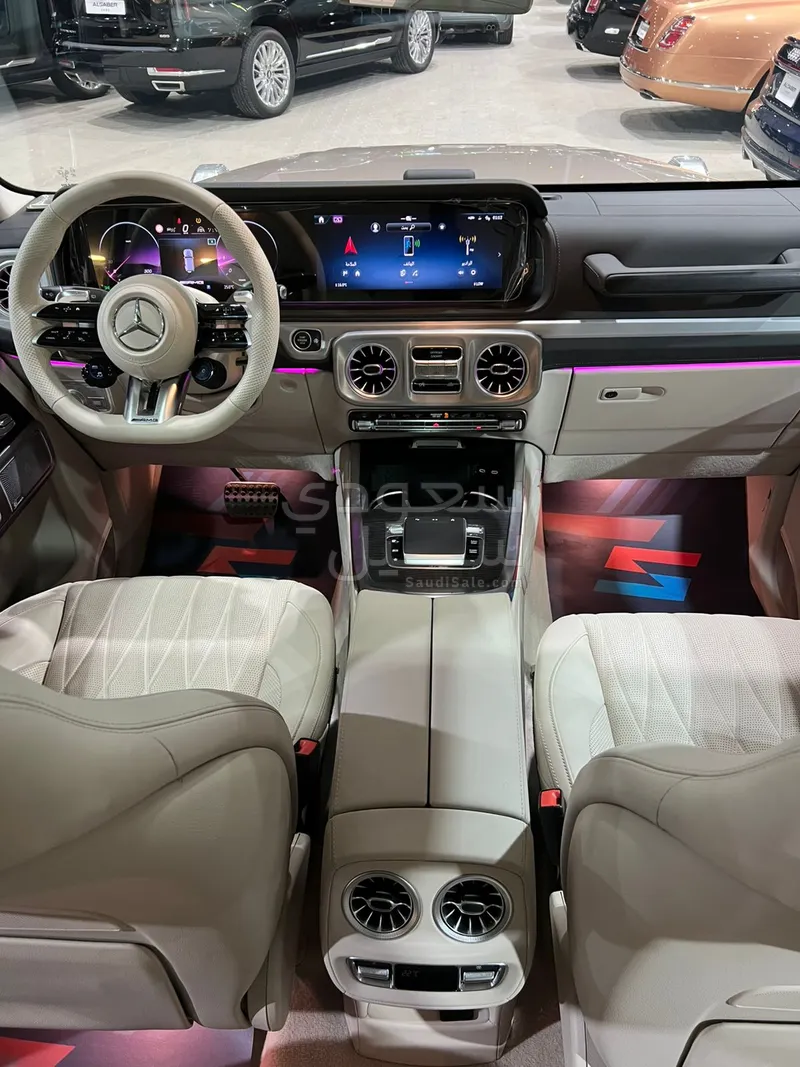 2025 مرسيدس - بنز جي 63 أي إم جي
