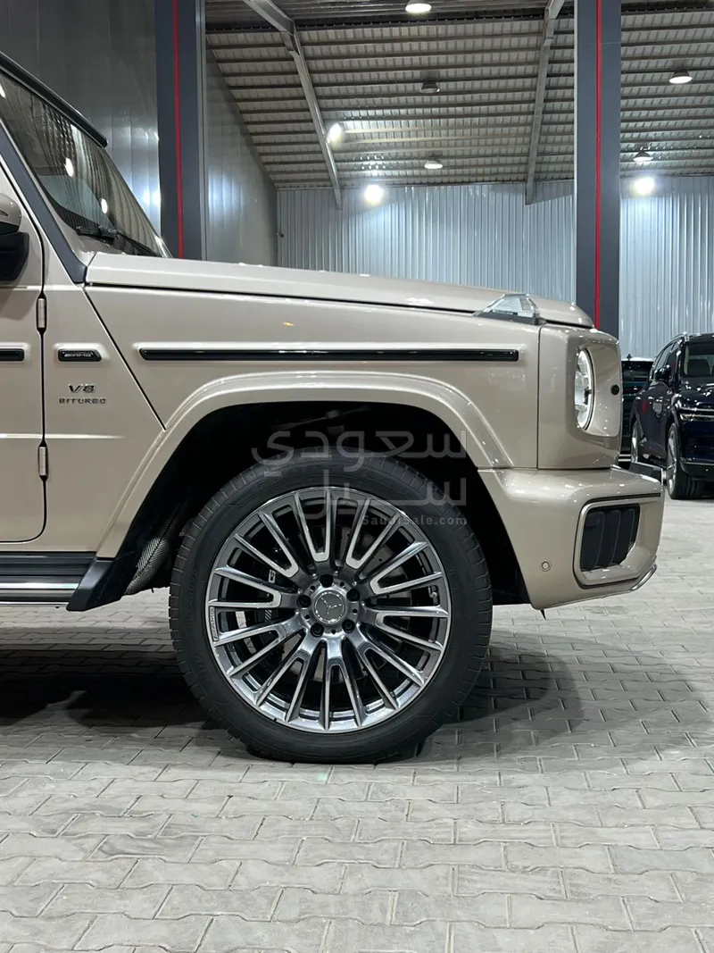 2025 مرسيدس - بنز جي 63 أي إم جي