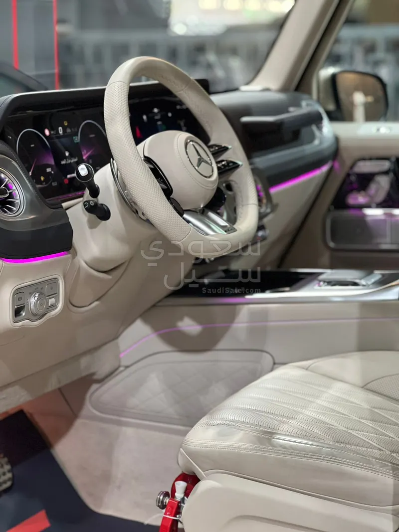 2025 مرسيدس - بنز جي 63 أي إم جي