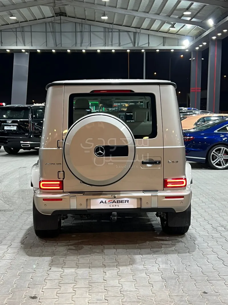 2025 مرسيدس - بنز جي 63 أي إم جي