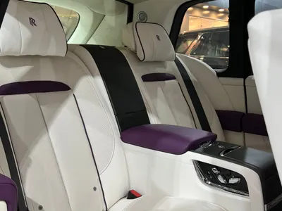 2024 رولز رويس كولينان سلفر بادج