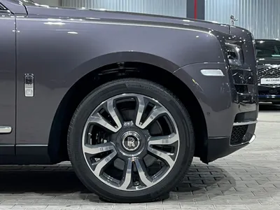 2024 رولز رويس كولينان سلفر بادج