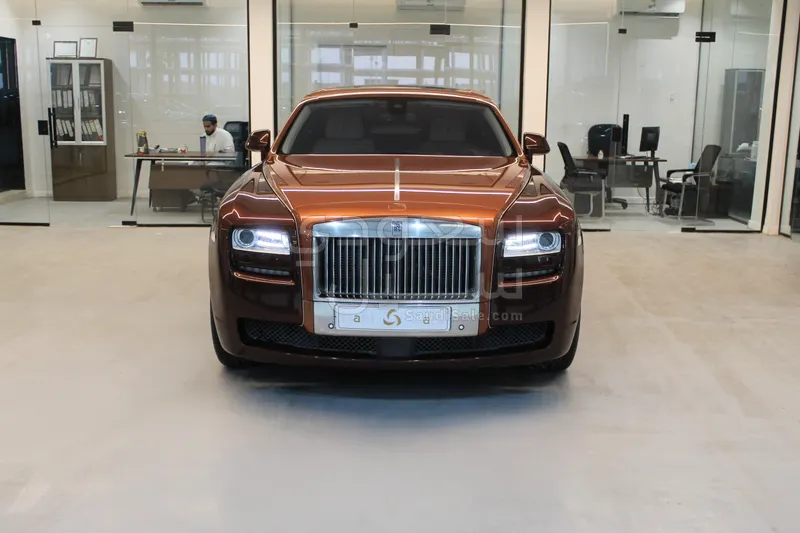 2013 رولز رويس قوست