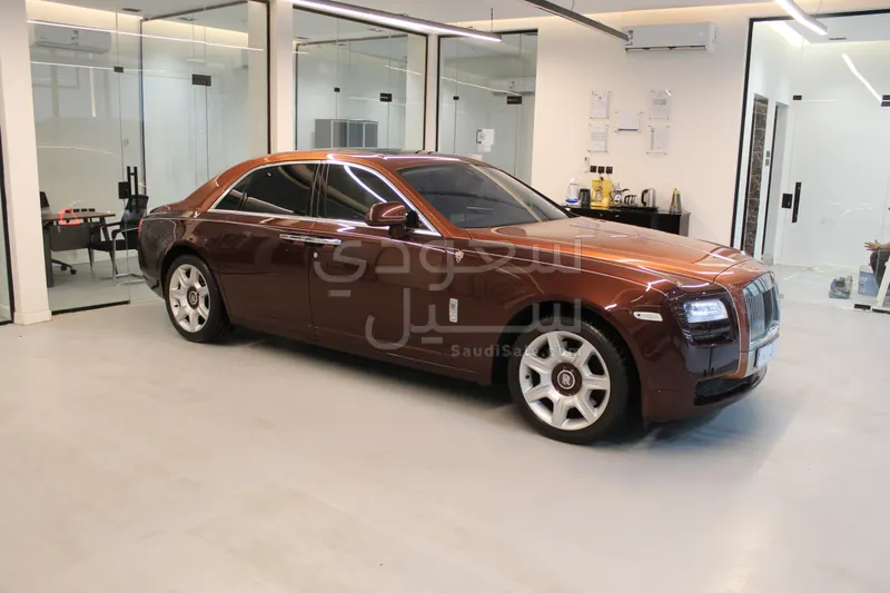 2013 رولز رويس قوست