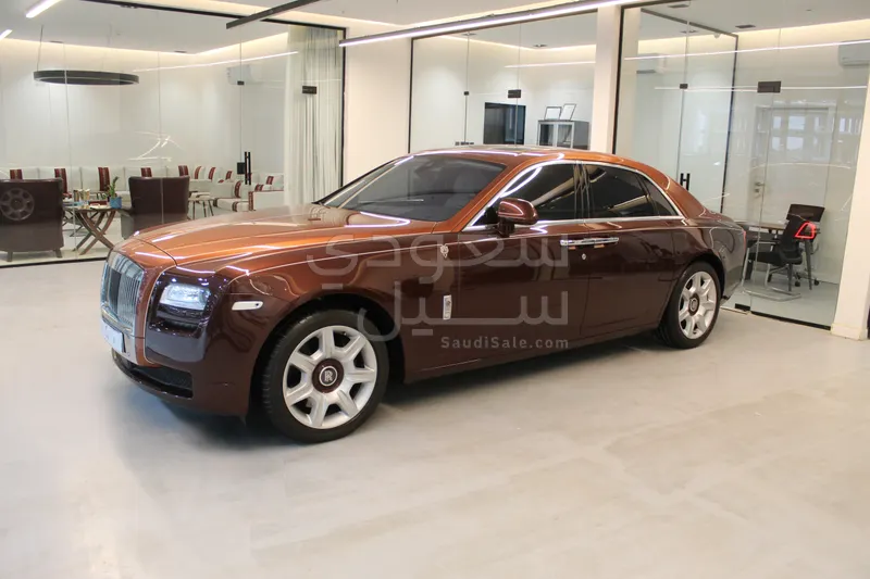 2013 رولز رويس قوست