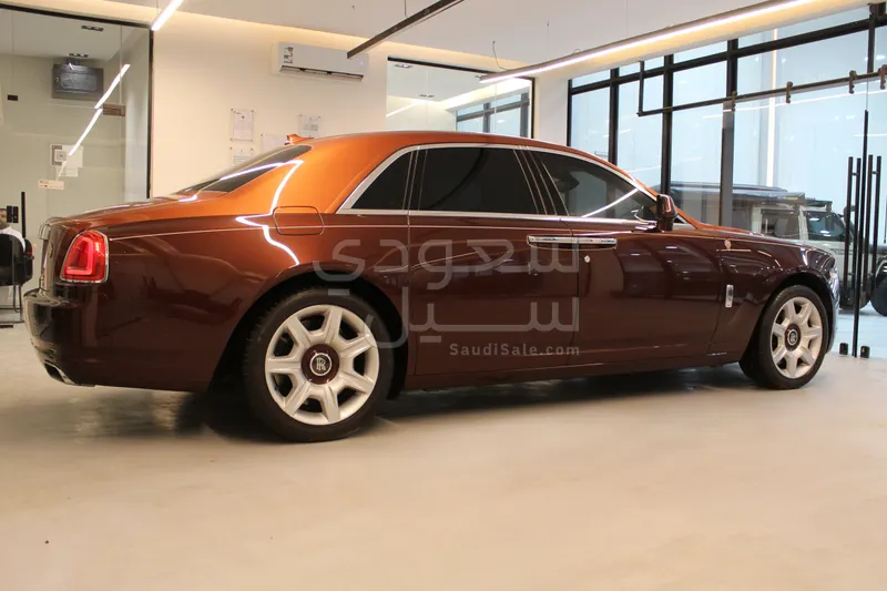 2013 رولز رويس قوست