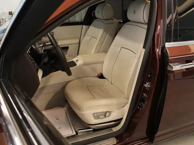 2013 رولز رويس قوست