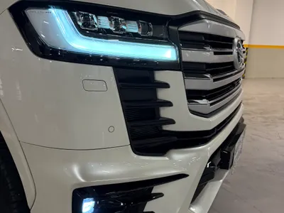 2024 تويوتا لاند كروزر في اكس ار