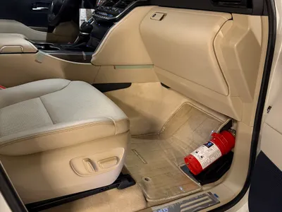 2024 تويوتا لاند كروزر في اكس ار