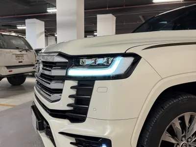 2024 تويوتا لاند كروزر في اكس ار