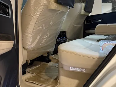 2024 تويوتا لاند كروزر في اكس ار