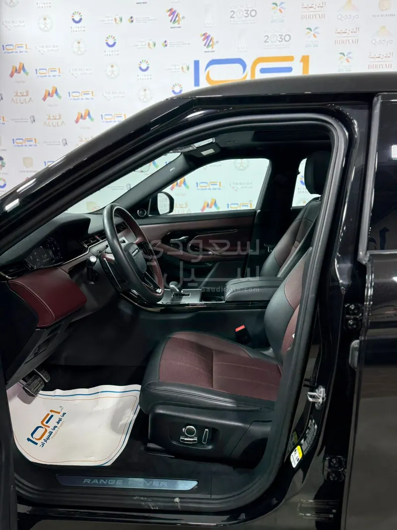 2025 لاند روفر رينج روفر ايفوك داينمك