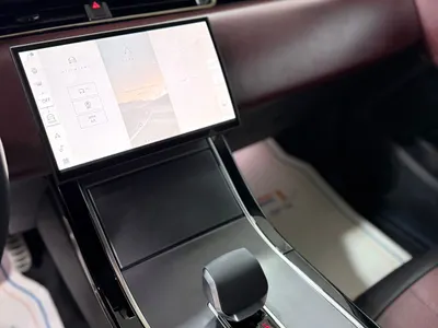 2025 لاند روفر رينج روفر ايفوك داينمك