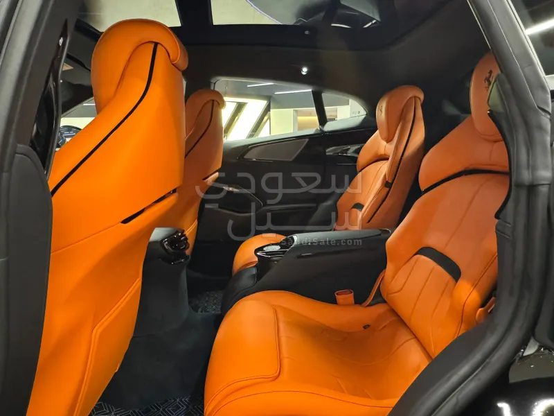 2026 فيراري بوروسانجوي