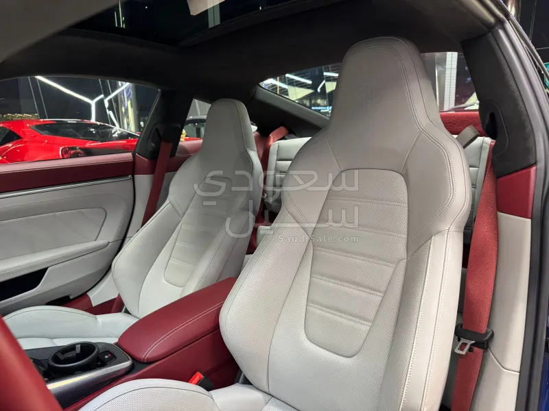 2023 بورش 911 توربو اس