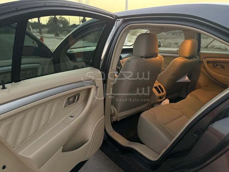 2018 فورد توروس اس اي ال